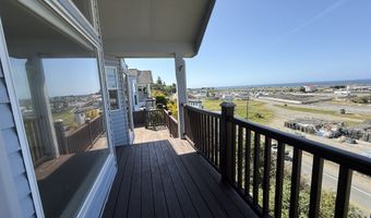 16219 LOWER HARBOR Rd P7, Brookings, OR 97415