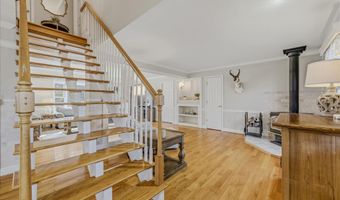 580 BRAEBURN Dr, Augusta, WV 26704