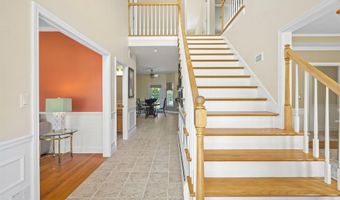 4 Monticello Dr, Amherst, NH 03031