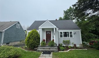 165 Greenfield Dr, Bridgeport, CT 06606