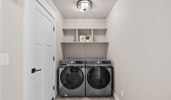 1837 BEAR CUB Rd, Cheyenne, WY 82009