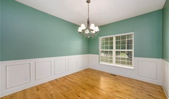 1905 160th St, Basehor, KS 66007