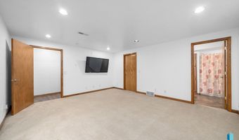 1812 S Mulberry Ave K, Brandon, SD 57005