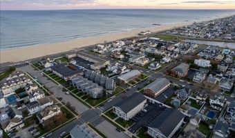 201 2nd Ave 4B, Belmar, NJ 07719