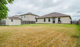 714 Green World St, Bentonville, AR 72712