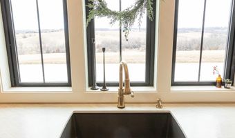 23249 Maple Rdg, Adel, IA 50003