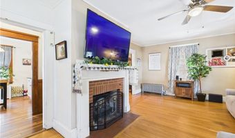 55 Philmont Ave, Cranston, RI 02910