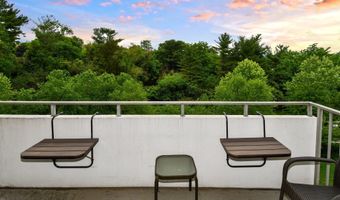 5101 RIVER Rd 712, Bethesda, MD 20816