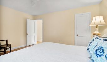 7110 COVENTRY Rd, Alexandria, VA 22306