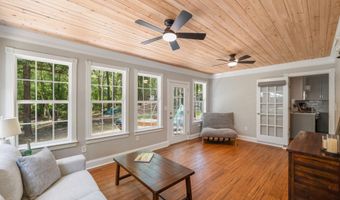 102 Crosscreek Dr, Anderson, SC 29621