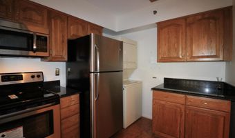 1805 CRYSTAL Dr 204S, Arlington, VA 22202