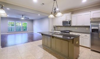 7975 Seville Ct, Baton Rouge, LA 70820