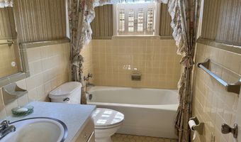 1410 Pearl Ave, Albany, GA 31707