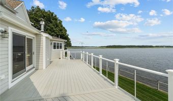 99 Boyce Ave, Barrington, RI 02806