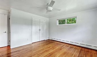 15 Highland Rd, Glocester, RI 02814