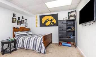 141 Summer, Asbury, IA 52002