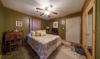 213 S 1st St, Augusta, AR 72006