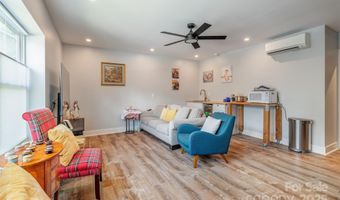 127 Alma Ln, Asheville, NC 28806
