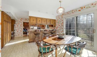 32 Litchfield Way, Alpine, NJ 07620