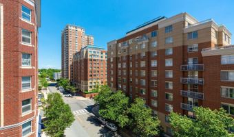 820 N POLLARD St 511, Arlington, VA 22203