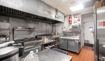 827 KENNEDY St NW, Washington, DC 20011