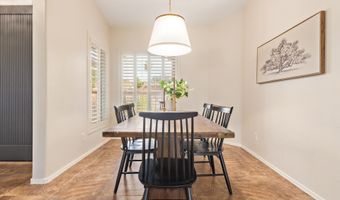 804 W BEECHNUT Dr, Chandler, AZ 85248