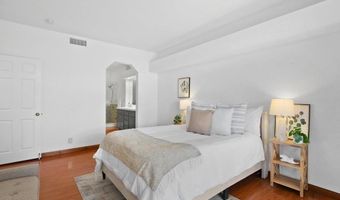 7254 Shoreline Dr 131, San Diego, CA 92122