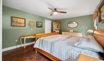 52 Thornridge Dr, Colchester, CT 06415