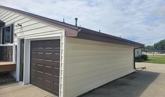 709 N 3rd St, Aberdeen, SD 57401