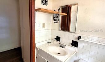 35 Myrick St, Barnwell, SC 29812