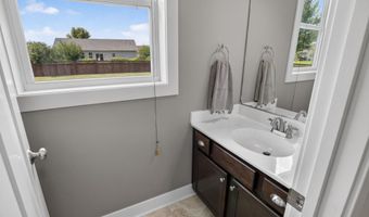 2706 Kingston Dr, Ames, IA 50010