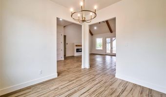 208 Woody, Alvord, TX 76225