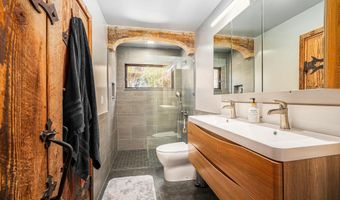 176 Mountain Canyon Ln, Alamo, CA 94507