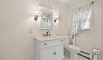 60 Heck Ave, Ocean Grove, NJ 07756