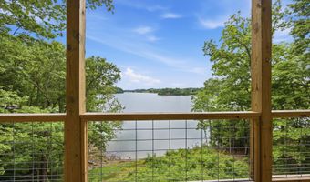 22125 Driftwood Ln, Abingdon, VA 24211