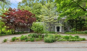 12 Howard Rd, Cumberland, RI 02864