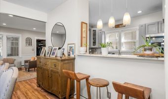 18 Ellice St, Bayonne, NJ 07035