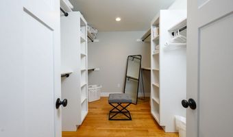 14 Valley Brook Rd, Barnstable, MA 02632