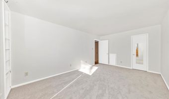 3316 WOODBURN VILLAGE Dr 12, Annandale, VA 22003