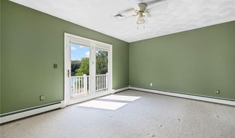 133 Bridgetown Rd, Narragansett, RI 02882