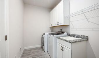 3000 N Spurway Dr, Ann Arbor, MI 48105