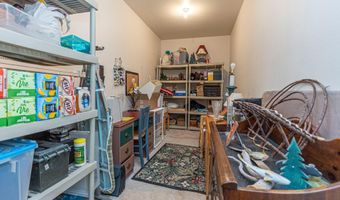 1728 Golden Dr SW, Alexandria, MN 56308