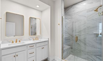 42121 PICASSO Sq, Ashburn, VA 20148