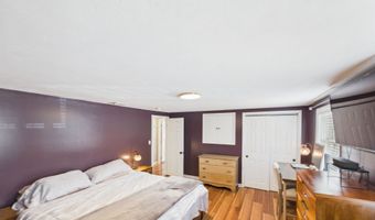 19 Deerwood Dr B, Amherst, NH 03031