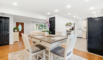 10111 GREEN FOREST Dr, Adelphi, MD 20783