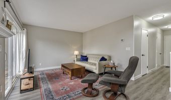 17756 NW LAKEWAY Ct, Beaverton, OR 97006