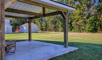 707 Butter Rd, Bonneau, SC 29431