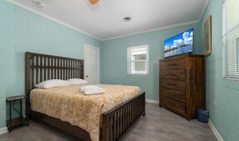 207 E Terminal Blvd, Atlantic Beach, NC 28512
