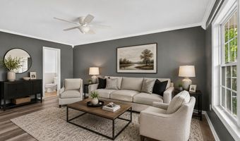684 Hallock Cir, Abingdon, VA 24210