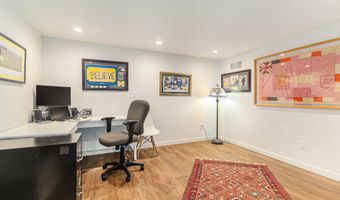 2659 Bedford Rd, Ann Arbor, MI 48104